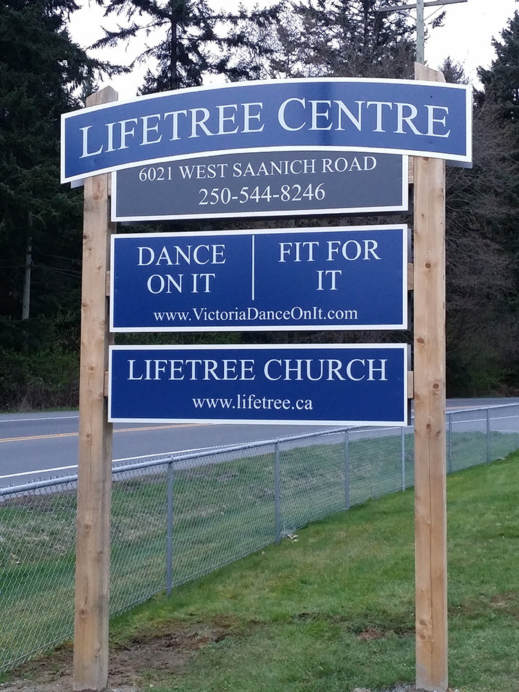 lifetree centre post panel sign